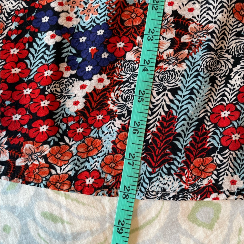 Flutter sleeve tie-neck boho short sleeved blouse - Picture 10 of 11
